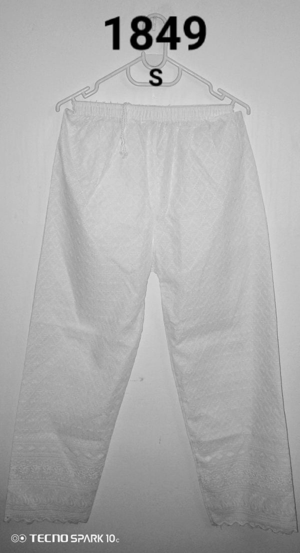 White embroided pants S