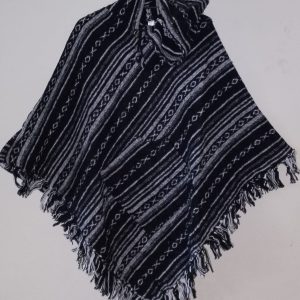 Poncho Triangle Black White Diamond