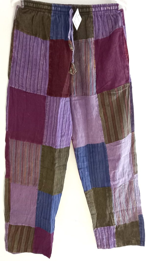 Patch work straight leg no pic 2 pockets L