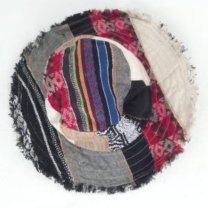 Frill hats wire