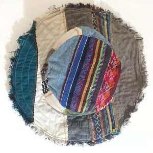 Frill hats wire