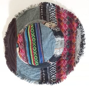 Frill hats wire