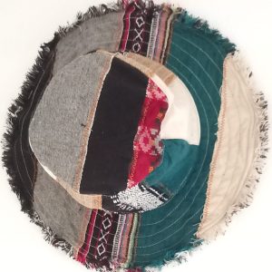 Frill hats wire