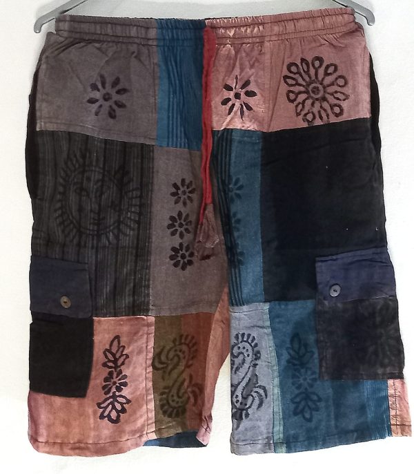 Patch shorts L