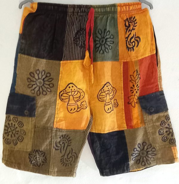 Patch shorts L