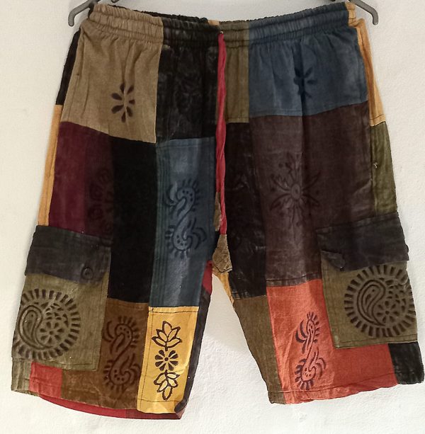 Patch shorts L
